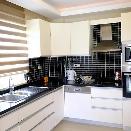 Bluehomes Private Pool 4 Bedrooms * Belek